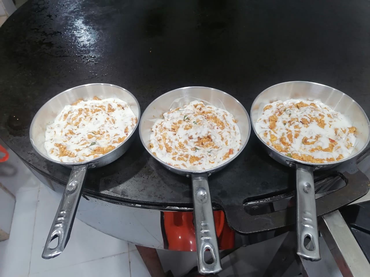 كفتريا عالم القريات الذهبية فرع ينبع - صورة 3