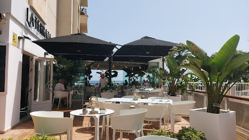 La Terraza by Helen - Thumbnail