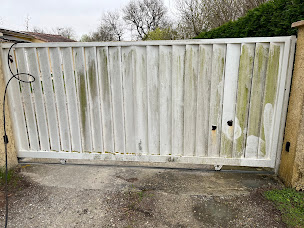 Photo n°3 de B-R-A à Peyriac-Minervois (Façadier)