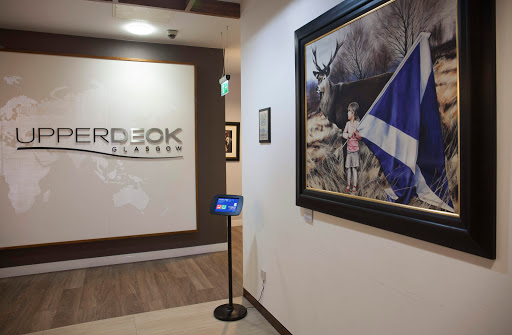 UpperDeck Lounge - Visual