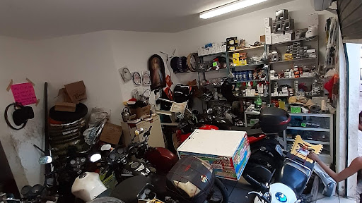 Refaccionaria y Mecanico de motos PALOMARES