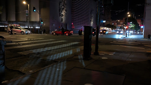8th St & Mission St