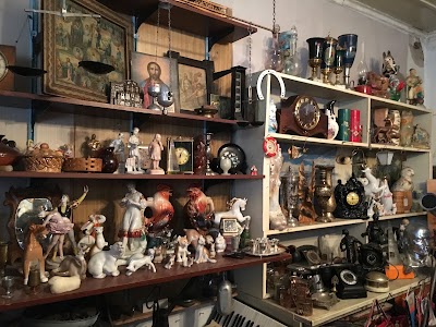 Photos of Антикварная Лавка