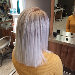 Photo n°11 de Ton sur Ton, Créateur de tendances à Amilly (Salon de coiffure)