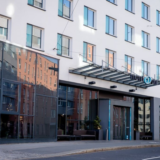 Hotel Motel One Nürnberg-City Logo