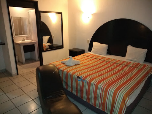 Hotel Omni Morelia Logo