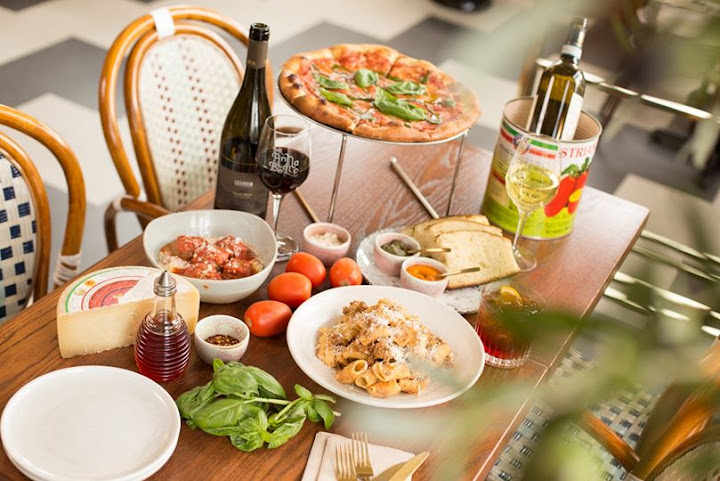 Annabelle's Kitchen Downtown by null