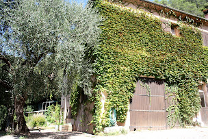 Photo n°3 de La petite sereine - Location vacances à Saint-Cézaire-sur-Siagne (Agence de location de maisons de vacances)