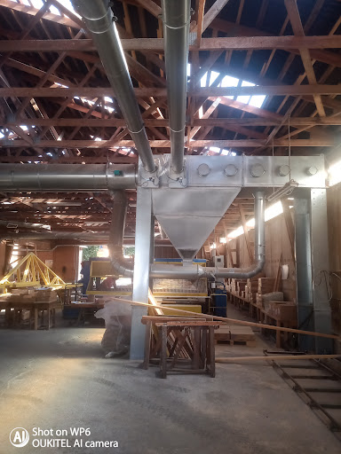 Photo de Brives Constructions-CIHB à Saint-Pardoux-la-Rivière (24470)