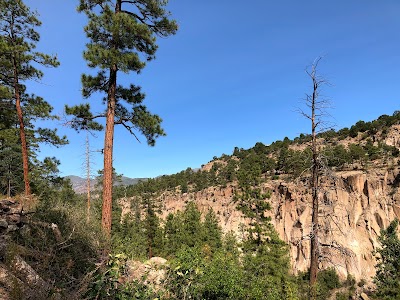 Bayo Canyon Trail