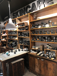 Photo n°15 de LUSH Cosmetics Besançon à Besançon (Parfumerie)