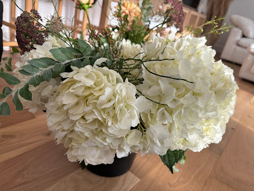 The Flower Shop on Hill Avenue - Thumbnail