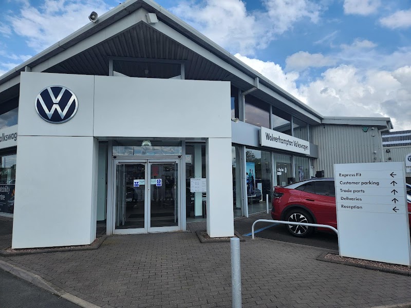 Johnsons Volkswagen Wolverhampton photo 3