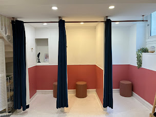 Photo n°3 de Vagabonde By Les Sisterettes à Bordeaux (Magasin de vêtements pour femmes)