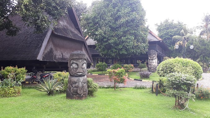 Anjungan Sulawesi Tengah TMII, Author: Pan K.