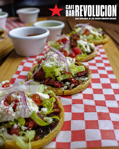 Café Bar Revolución - Thumbnail