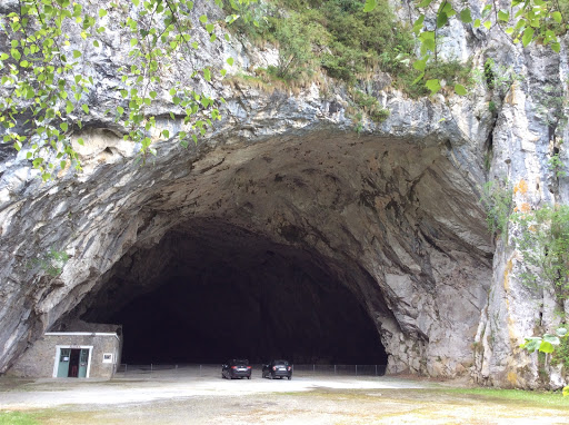 Cave Bedeilhac