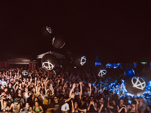 Void Discoteca - Visual