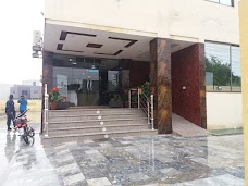 Pool And Park Hotel lahore