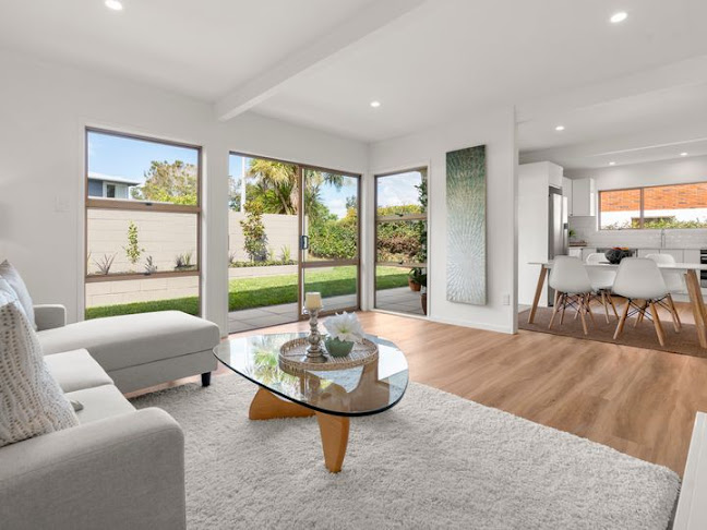 john davies painting - Paint store