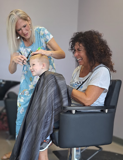Precise Cuts with Shelly - Thumbnail