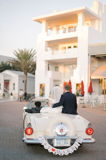 Destin Classic Car Rentals - Thumbnail