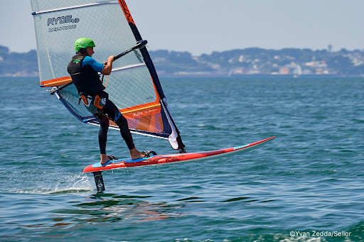 Photo de Club des Tritons à Larmor-Plage (56260)