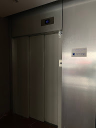 Photo n°11 de Docteur Christian Couturier à Paris (Chirurgien de la main)