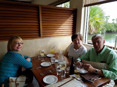 Photos of Island Way Grill