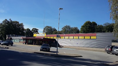 Photos of Aruk&uuml;la Konsum