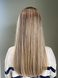 Photo n°5 de Renaissance selon julie à Martignas-sur-Jalle (Salon de coiffure)