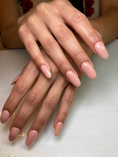 Genoveva Beauty Studio - Thumbnail