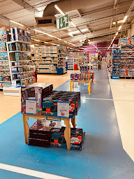 Photo n°27 de Smyths Toys Marseille à Marseille (Magasin de jeux vidéo)