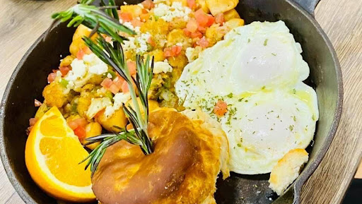 Chops & Eggs - Visual