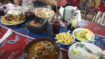 Photos of Las Viejas Cochinas