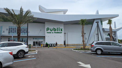 Publix Liquors at Celebration Pointe