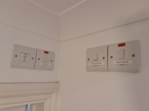 Safe Spark Solutions - Ilford Electrician - Thumbnail