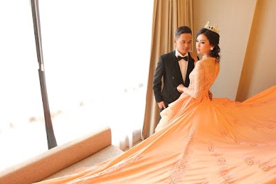 Photos of EDUARDO SALON & BRIDALL "The Hottest New Trend's In Beauty"