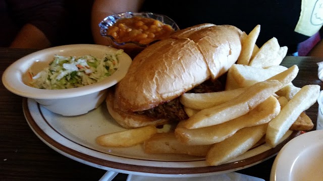 Chris & Pitts Restaurants