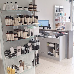 Photo n°4 de Franck Provost - Coiffeur Eguilles à Éguilles (Magasin de cosmétiques)