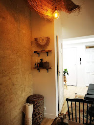 Photo n°13 de Ostéopathe Bordeaux Nansouty - Capucine Pitel à Bordeaux (Ostéopathe)