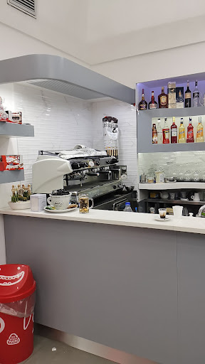 Otto Nero Caffè - Visual