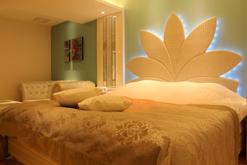 ㈱ティーネット