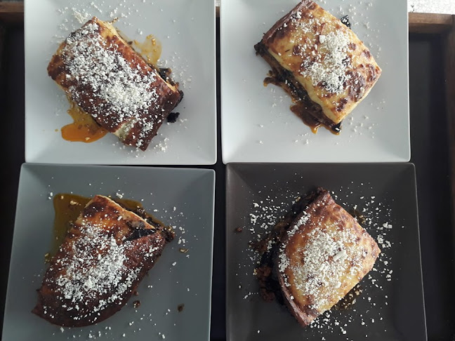 Opinii despre Camping Methoni în Μεθώνη - Σχολείο