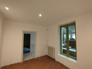 Photo n°21 de CR Peinture à Puisserguier (Peintre en bâtiment)