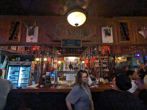 Edison's Pub - Visual
