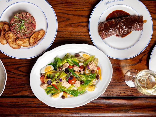 Monsieur Bistro Restaurant by null