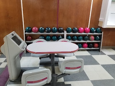 Wolcott Lanes