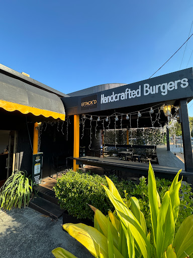 Stack'd Burgers - Visual