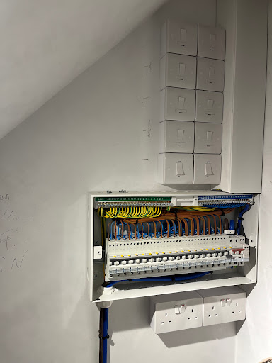 Trusted Electrical Services - Visual
